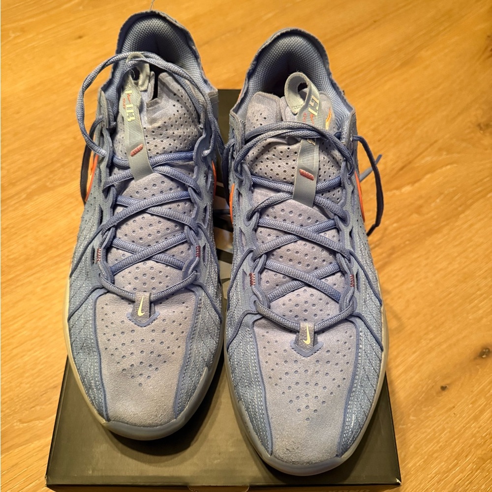 GT cut 3 royal pulse Nike Men's Sky Blue Athletic Sneakers